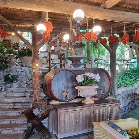 Farm stay Fattoria Terranova Sant'Agata sui due Golfi